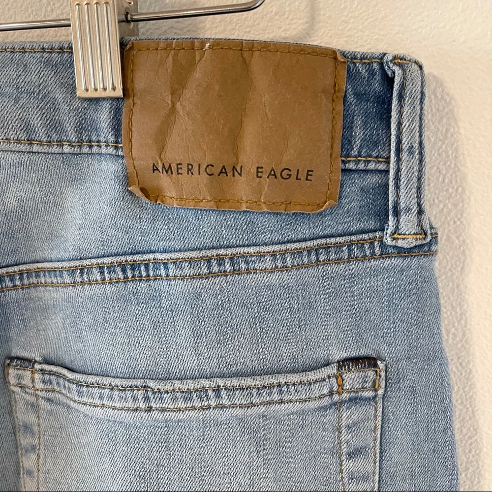 American Eagle Outfitters Athletic Airflex+ Light Wash 31x30